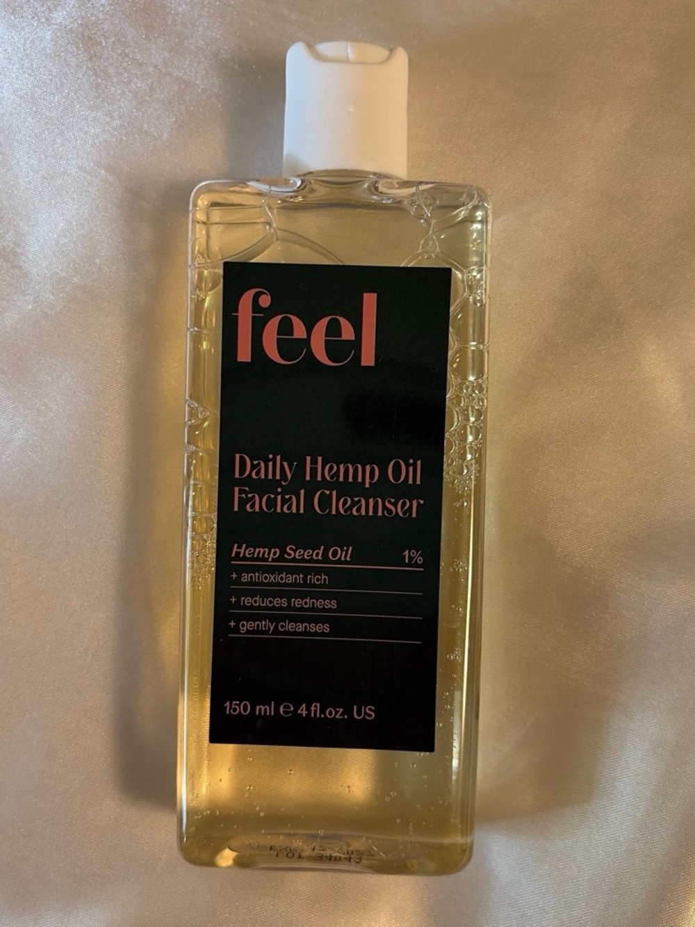 Feel Daily Hemp Oil Facial Cleanser — Clear/Light Yellow
